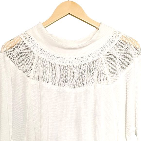 Free People Spring Valley Thermal Tee Lace Inset Oversized Raw Hem Size Small - Picture 5 of 11